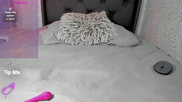 ROXXYBLOOM 现场XXX聊天