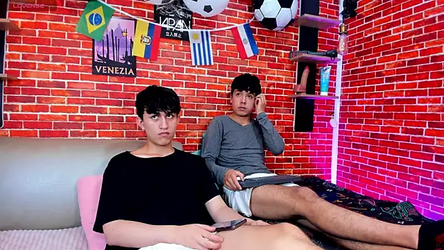 Hoot_boyss_ 现场XXX聊天