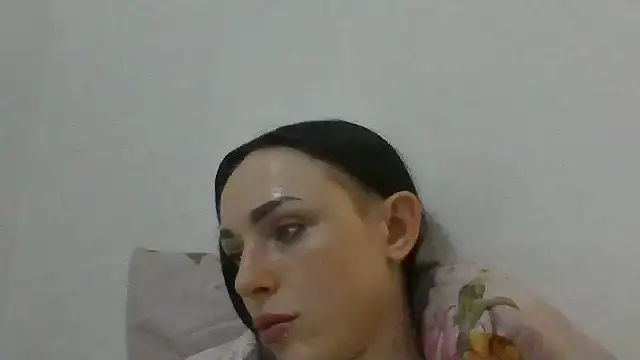 Trinsy_Love's Live XXX Chat