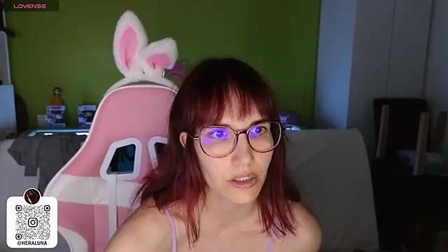 _HeraLuna_ Chat XXX in diretta
