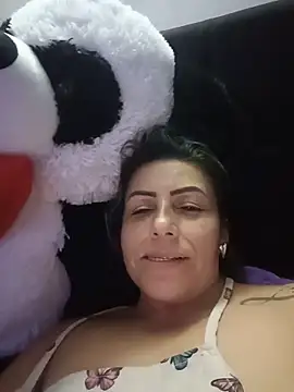 maynor_1998's Live XXX Chat