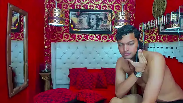 PEINBOYS' Live XXX Chat