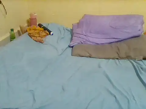 Nasty-pie1's Live XXX Chat