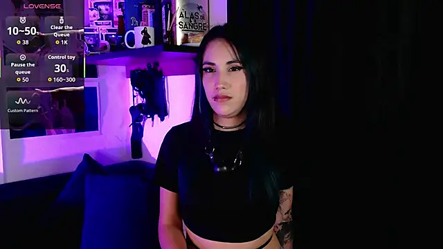 BLACKTSUKI7_'s Live XXX Chat