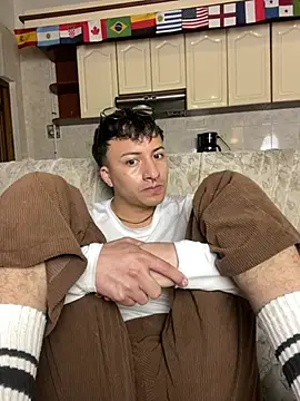 Živý XXX chat Dereck_Klain