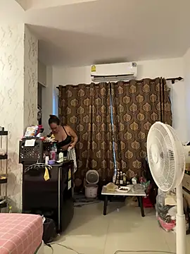 Ponthip Live XXX-Chat