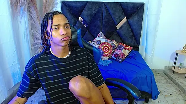 angelll18_ Chat XXX in diretta