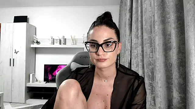 AleeAlice Chat XXX live