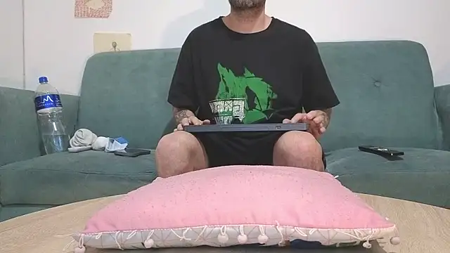 MattxFeetのライブXXXチャット