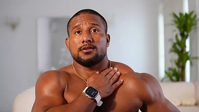 Chat +18 de CallumMuscle ao vivo