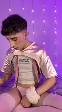 SebastianHilton Adlı Modelin Canlı XXX Sohbeti