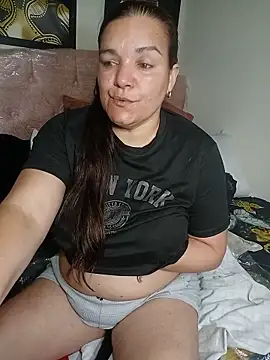 Chat +18 de Zuleyka_69 ao vivo