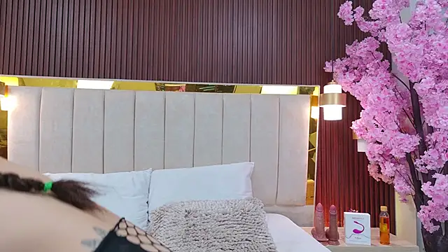 Chat +18 de Carrie_GB ao vivo