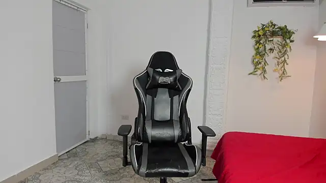 دردشة latin_beast4 الجنسية المباشرة