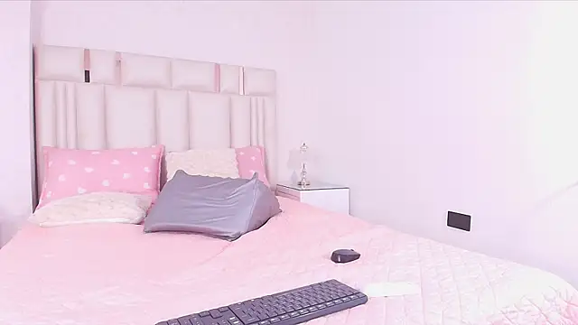 alanarose18 XXX чат на живо