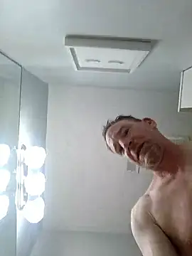 grosslotion Chat XXX live
