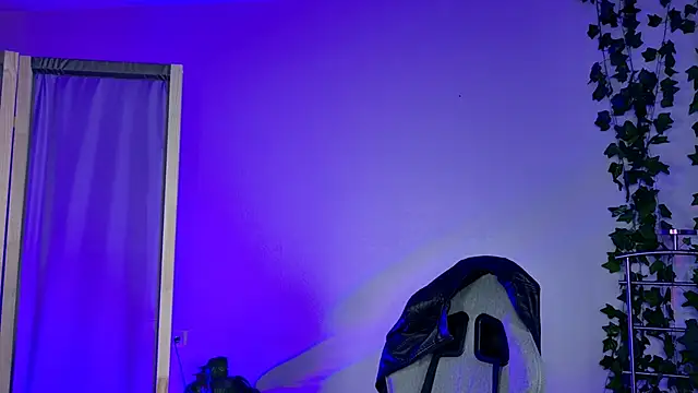Kumiho_7777のライブXXXチャット