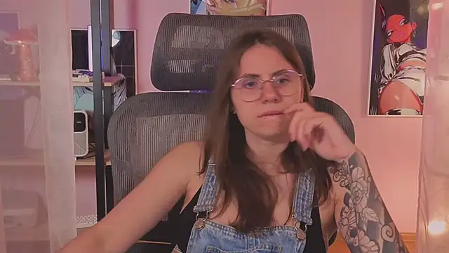 Chatroom XXX en direct de _AnnaStark_