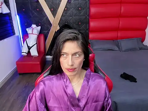 Chat XXX en directo de AnnyMilet_