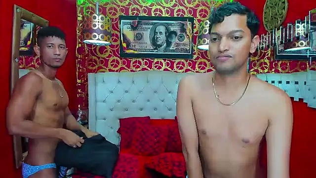 PEINBOYS Chat XXX in diretta