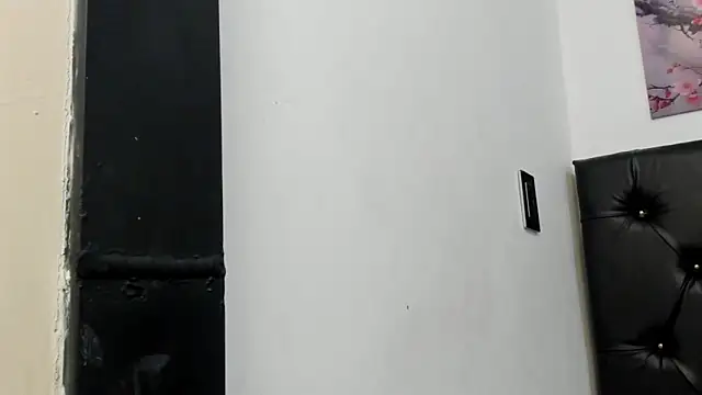 pinky_f00x Live XXX-chat