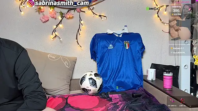sabrinasmith23's Live XXX Chat
