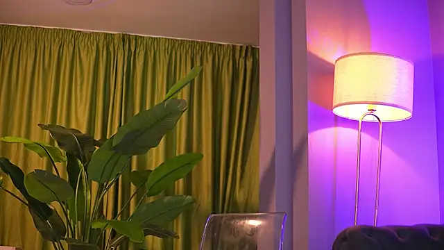 Ava_Solis live XXX chat