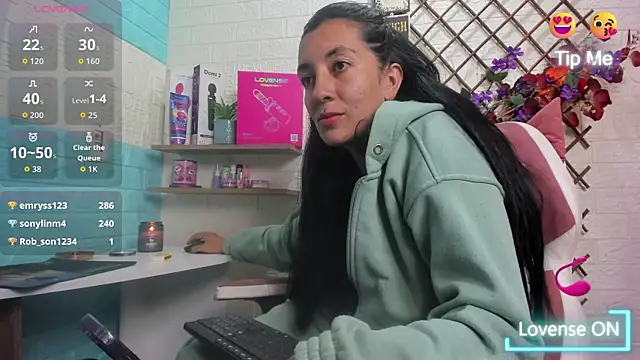 Czat XXX na żywo – SALOME_KORLAND