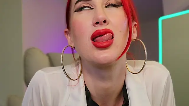 Chat XXX en directo de Lady_RedAlexa_RA