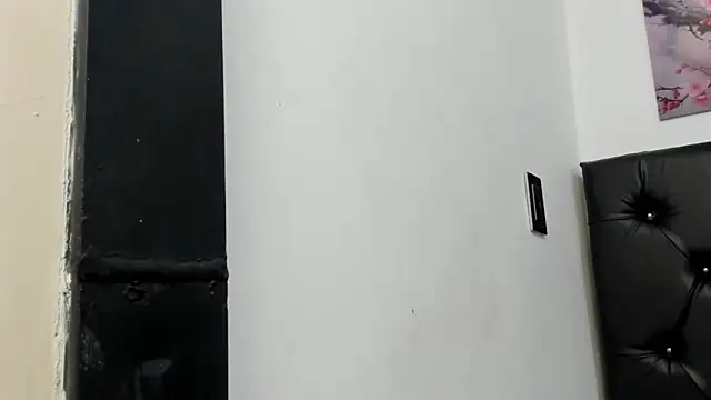 Chat XXX ao vivo de pinky_f00x