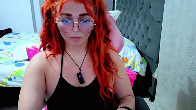 Alexatexa2929 Adlı Modelin Canlı XXX Sohbeti