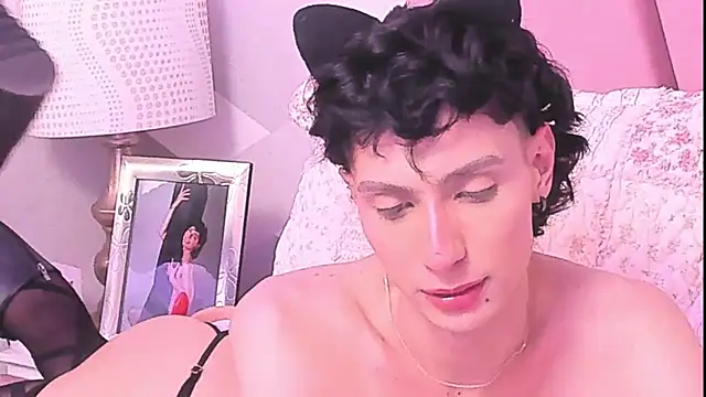 Chat XXX en directo de KylieMonnett