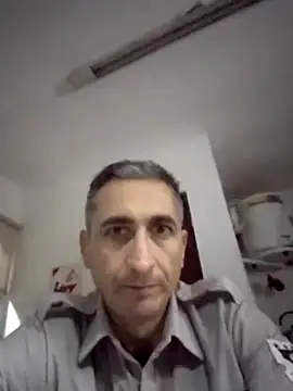 Alejandro83bsf – Naživo XXX chat