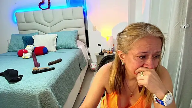 Czat XXX na żywo – Naty_Stone