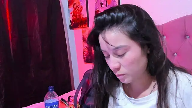 Chatroom XXX en direct de teffy_lee