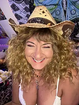 SuzyCatzz: απευθείας συνομιλία ΧΧΧ