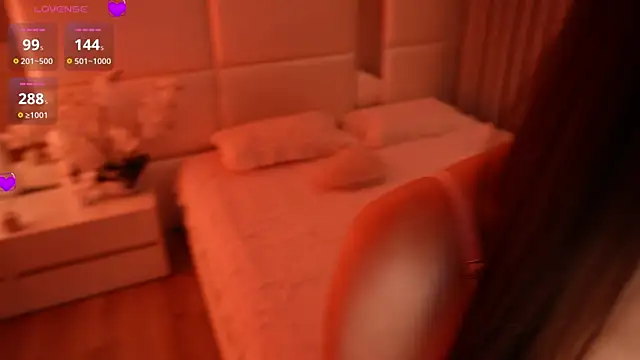 Lilly_Colins Chat XXX in diretta
