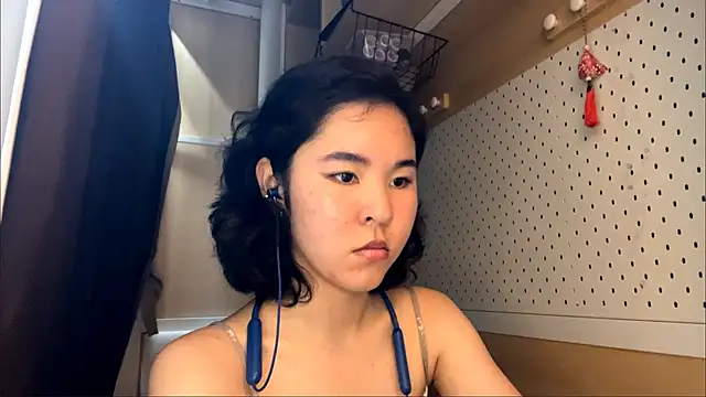 צ'אט XXX בשידור חי של JennyCarpenter