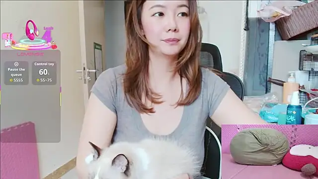 sallycui 即時 XXX 聊天