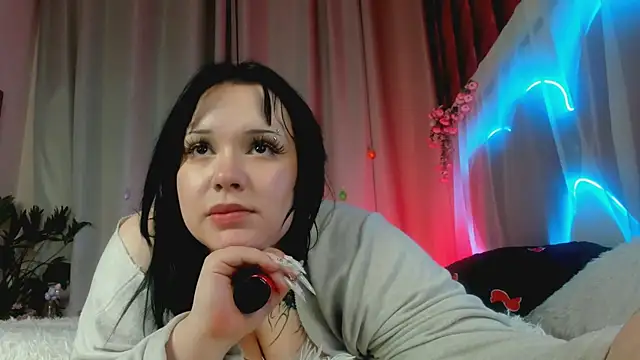 KittyNuarr লাইভ XXX চ্যাট