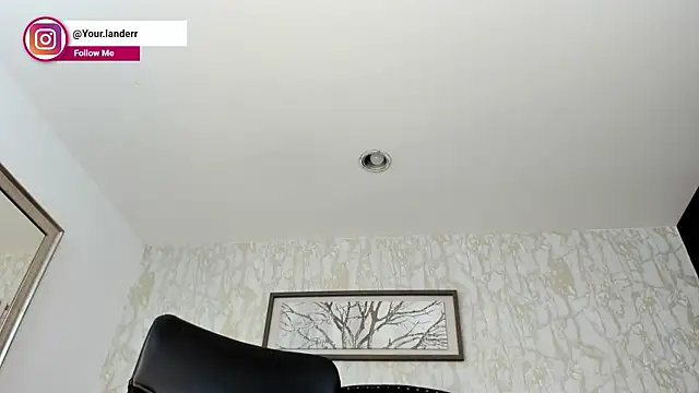 Chat XXX en directo de Lander_Cruz