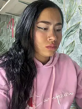 Sweet__Nurse1 Adlı Modelin Canlı XXX Sohbeti