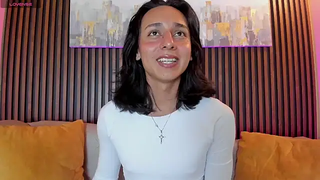 Elisasue Adlı Modelin Canlı XXX Sohbeti
