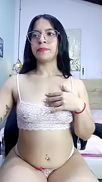 lalytulu99's Live XXX Chat