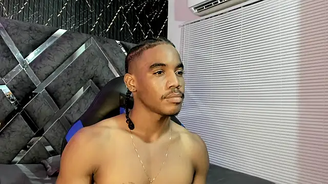 Živý XXX chat axel_silva4