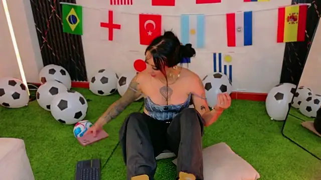 EmmyEvans1 라이브 XXX 채팅