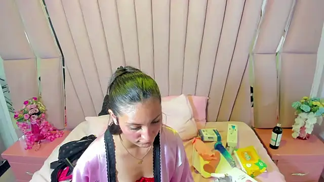 _Luna_Bennett Chat XXX live