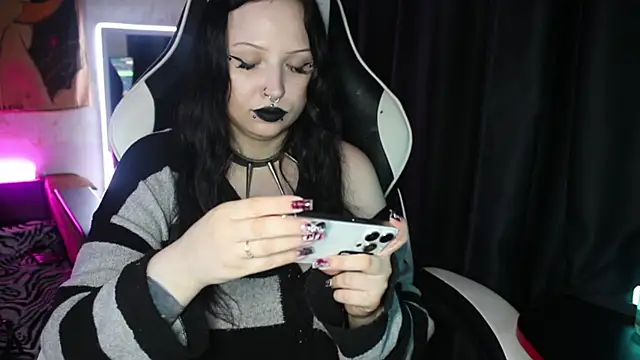 Kitty_goth's Live XXX Chat