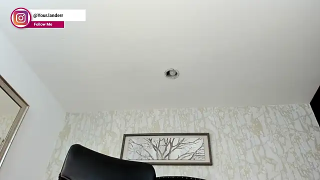 Chat XXX en directo de Lander_Cruz