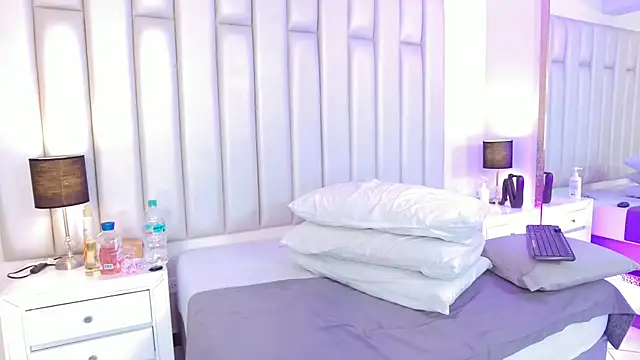 XXX chat uživo modela aandreaperez